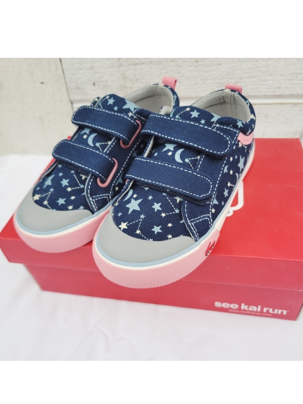NIB See Kai Run Girl's Navy Stars Robyne Sneakers - child size 12